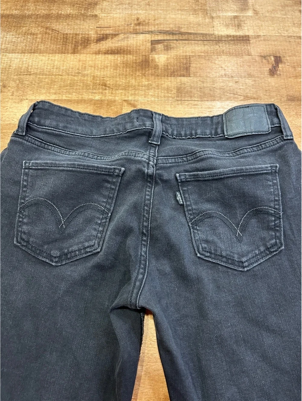 Levi's 535 Super Skinny Black Jeans Size 31 womens pants